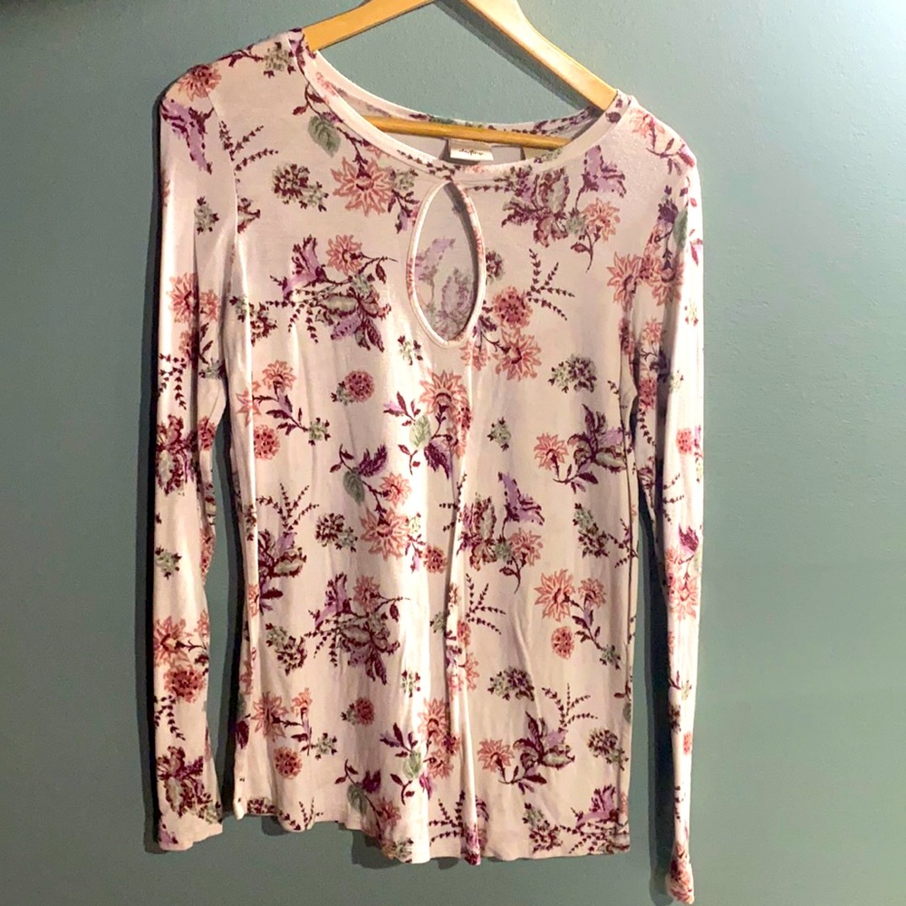 Women’s long sleeve shirt